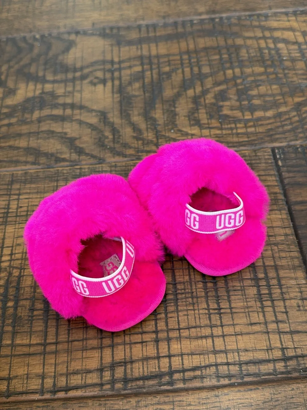 UGG NWOT hot pink slippers